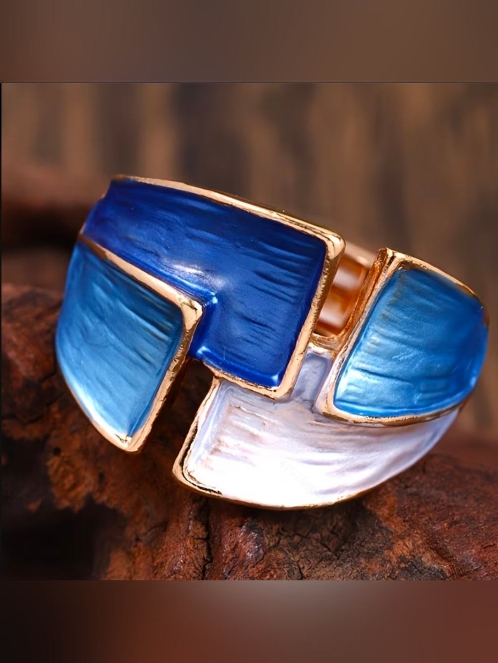 No Tarnish Stretchy Gold-Tone Enamel Blue & White Statement Ring New